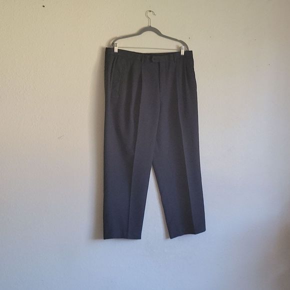 CLAIRBONE 2 pants size 38x30 1 cream 1 navy blue - Picture 7 of 16